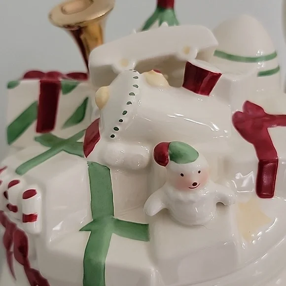Vintage 1999 Lenox Holiday Collection Santa Skates Cookie Jar - Picture 8 of 13